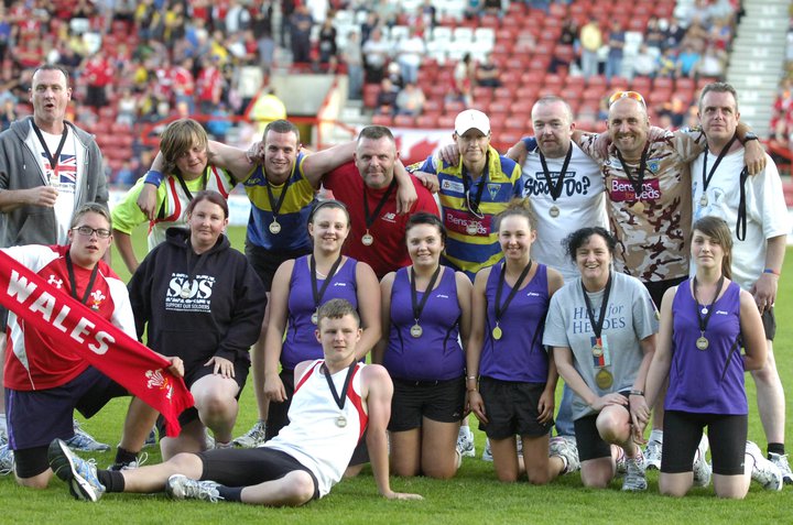 Congrats for the Help the Heroes Winners showing off their medals !